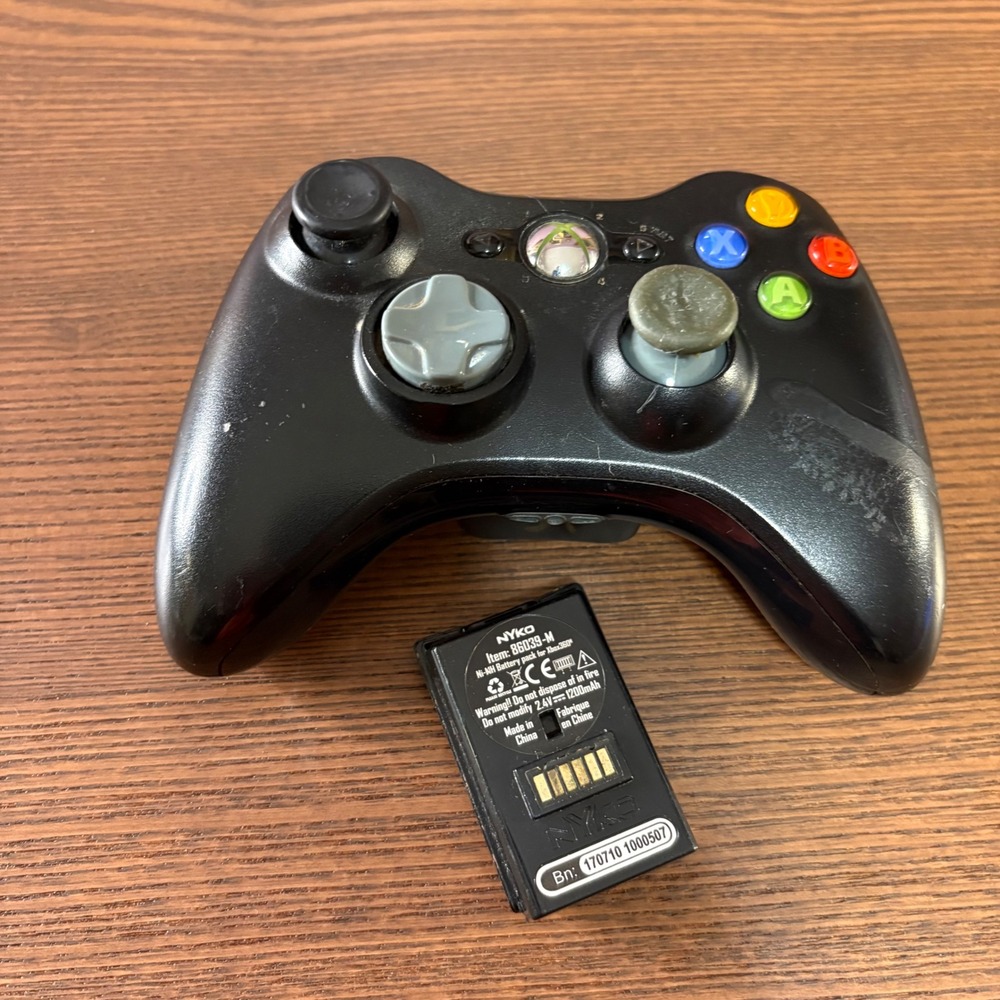 Microsoft Xbox 360 Wireless Controller Black Fair Nyko‎ Untested Battery Pack